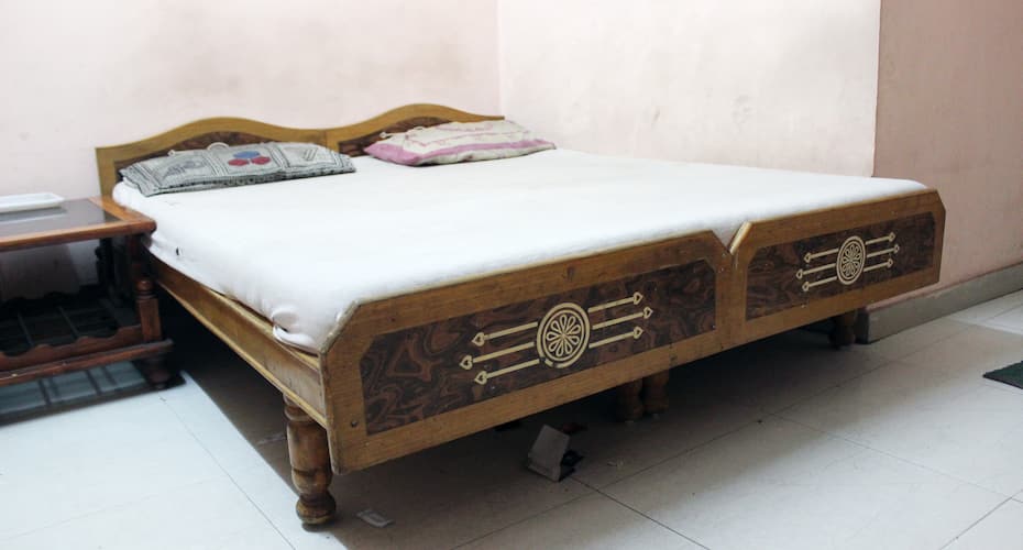 Radhika Palace Guest House, Ahmedabad 2